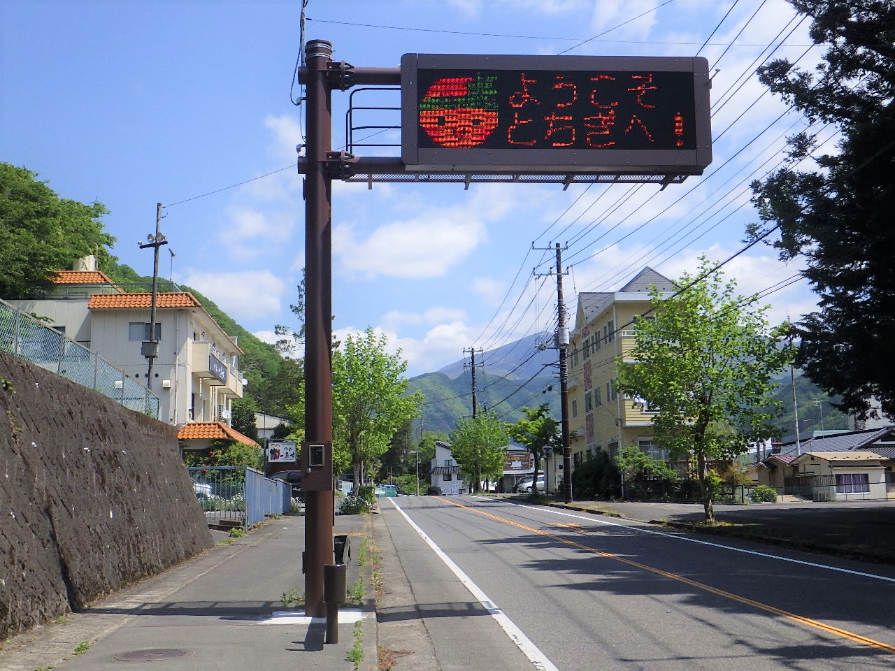 栃木県 道路情報板更新工事　121号線
